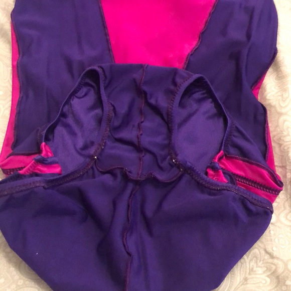 Women’s Leotard - Picture 4 of 8